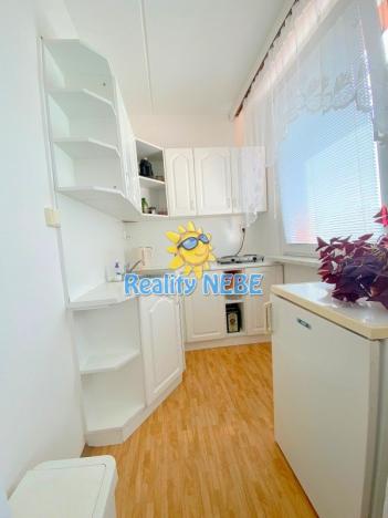 Pronájem bytu 1+1, Praha - Hostivař, Tesaříkova, 30 m2