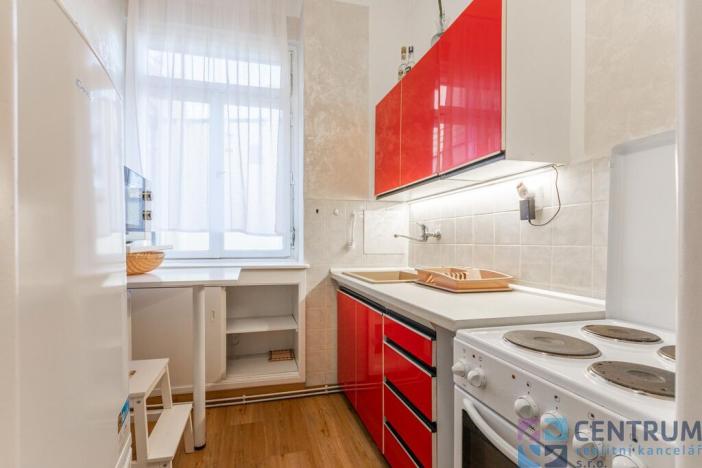 Pronájem bytu 1+1, Praha - Nové Město, Žitná, 26 m2