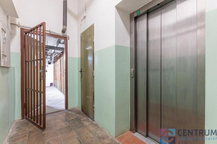 Pronájem bytu 1+1, Praha - Nové Město, Žitná, 26 m2