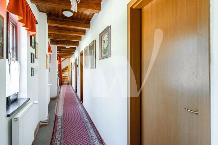 Prodej komerční nemovitosti, Přelíc, 460 m2