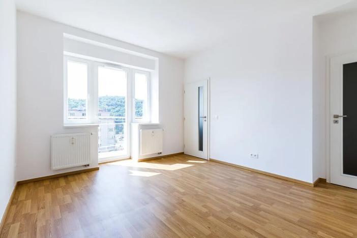 Pronájem bytu 2+1, Praha - Smíchov, Podbělohorská, 41 m2