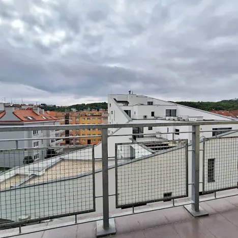 Pronájem bytu 2+1, Praha - Smíchov, Podbělohorská, 41 m2