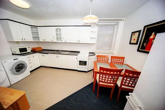 Prodej bytu 2+kk, Uherské Hradiště, Františka Kretze, 64 m2