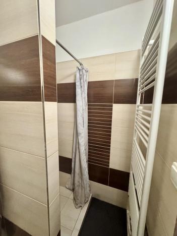 Pronájem bytu 3+1, Chrudim - Chrudim III, Obce Ležáků, 67 m2