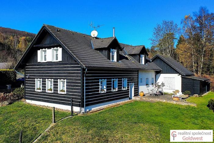 Prodej rodinného domu, Cvikov, 210 m2