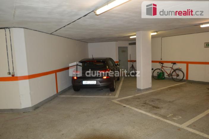 Pronájem kanceláře, Praha - Vinohrady, Záhřebská, 94 m2