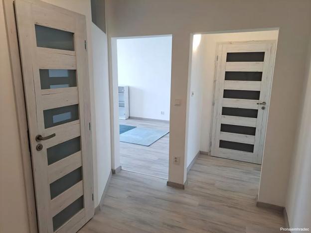 Pronájem bytu 2+1, Hradec Králové, třída Edvarda Beneše, 62 m2