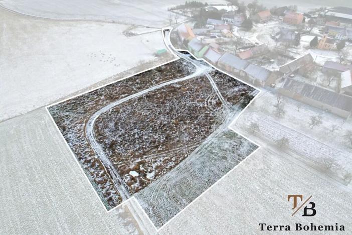 Prodej komerčního pozemku, Velký Malahov, 10605 m2