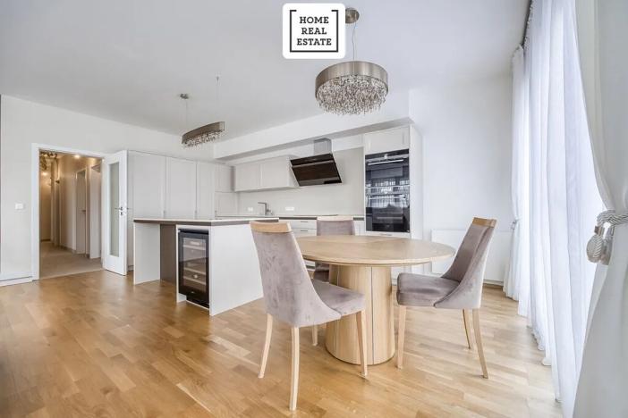 Prodej bytu 4+kk, Praha - Karlín, Za Karlínským přístavem, 137 m2