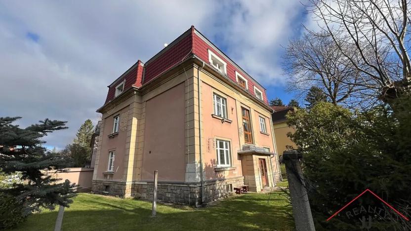 Pronájem bytu 3+kk, Liberec, Jiskrova, 75 m2