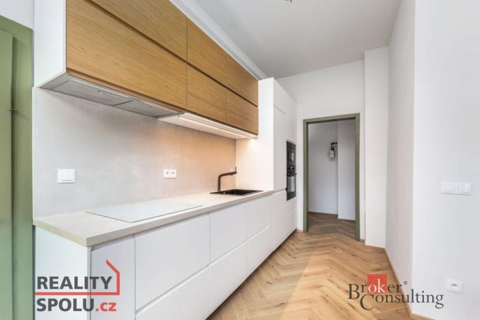 Pronájem bytu 2+kk, Praha - Žižkov, Jičínská, 61 m2