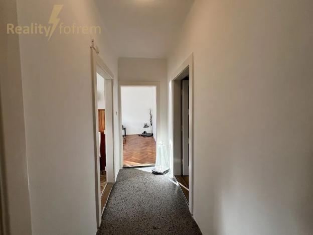 Prodej bytu 3+1, Ostrava, Šrobárova, 75 m2