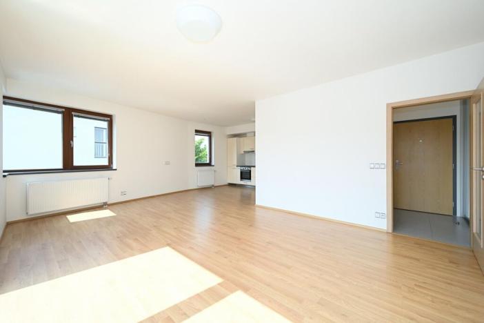 Pronájem bytu 1+kk, Praha - Liboc, Evropská, 56 m2