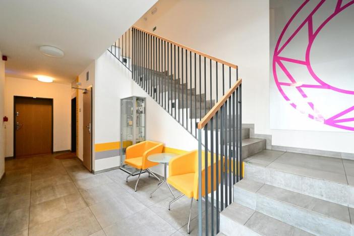 Pronájem bytu 1+kk, Praha - Liboc, Evropská, 56 m2