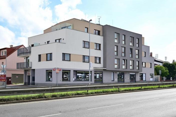 Pronájem bytu 1+kk, Praha - Liboc, Evropská, 56 m2