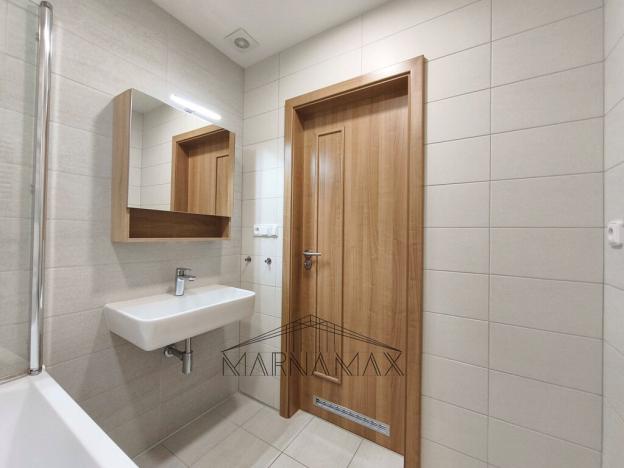 Prodej bytu 3+1, Chomutov, Šafaříkova, 72 m2