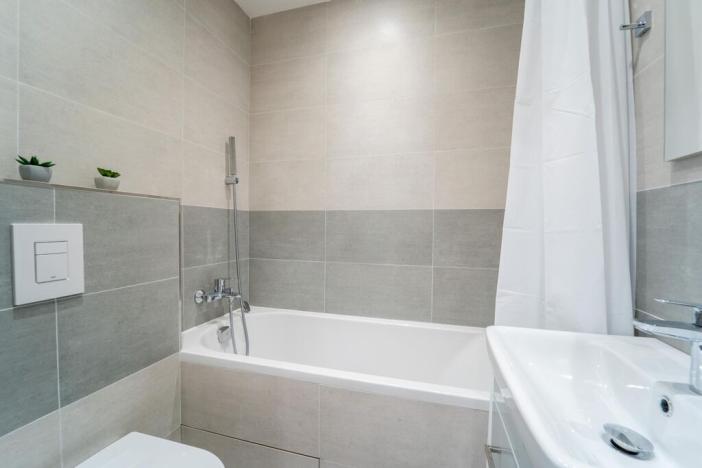 Pronájem bytu 1+1, Chvaletice, Obránců míru, 30 m2