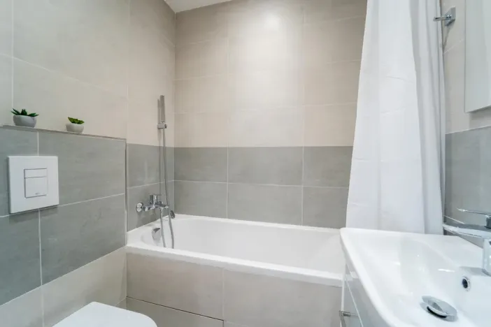 Pronájem bytu 1+1, Chvaletice, Obránců míru, 30 m2