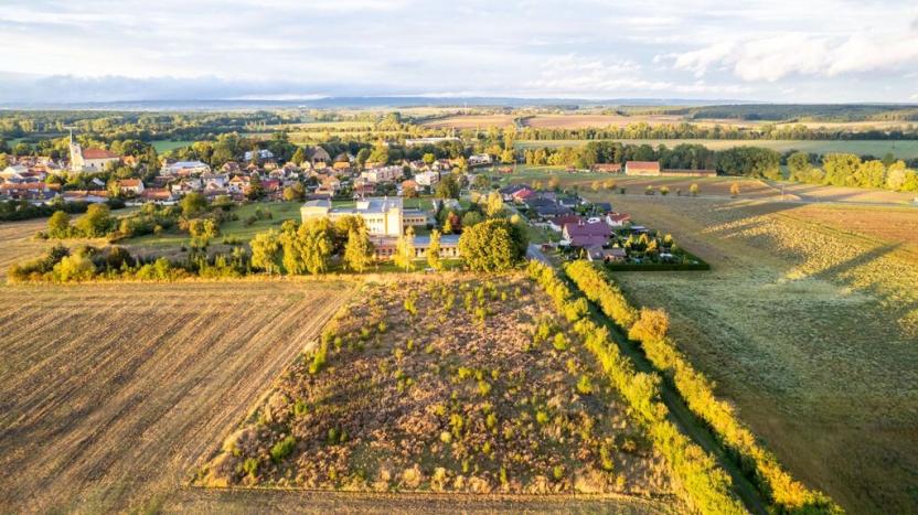 Prodej pozemku pro bydlení, Smidary, J. A. Komenského, 6666 m2