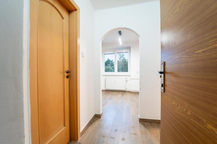 Pronájem bytu 3+1, Chvaletice, Obránců míru, 54 m2