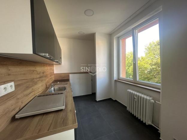 Pronájem bytu 2+1, Chomutov, Mjr. Šulce, 52 m2