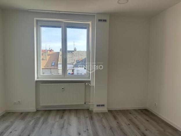 Pronájem bytu 2+1, Chomutov, Mjr. Šulce, 52 m2