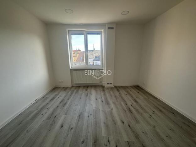 Pronájem bytu 2+1, Chomutov, Mjr. Šulce, 52 m2