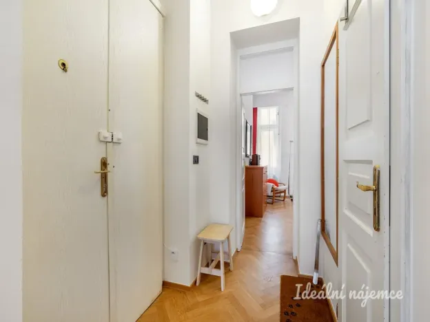 Pronájem bytu 2+1, Praha - Staré Město, Týnská ulička, 71 m2