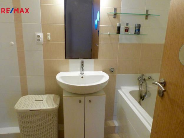 Pronájem bytu 2+kk, Jesenice, Nákupní, 55 m2