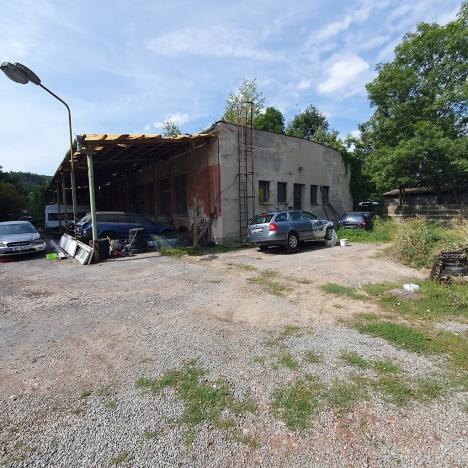 Prodej komerčního pozemku, Tišnov, Červený Mlýn, 6493 m2