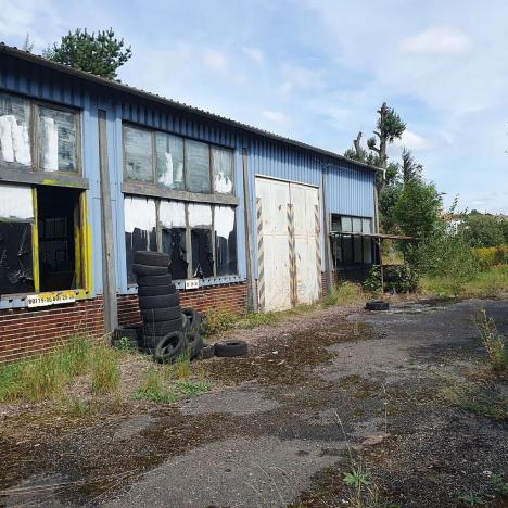 Prodej komerčního pozemku, Tišnov, Červený Mlýn, 6493 m2