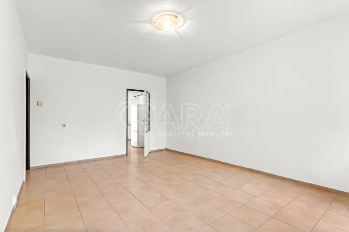 Prodej bytu 4+1, Praha - Chodov, Hněvkovského, 82 m2