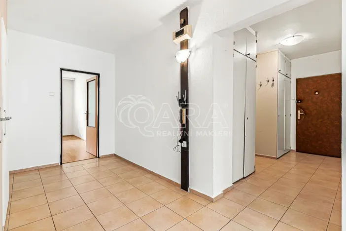 Prodej bytu 4+1, Praha - Chodov, Hněvkovského, 82 m2