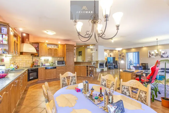 Prodej rodinného domu, Krmelín, Okrajní, 180 m2