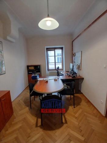 Pronájem kanceláře, České Budějovice, Krajinská, 56 m2