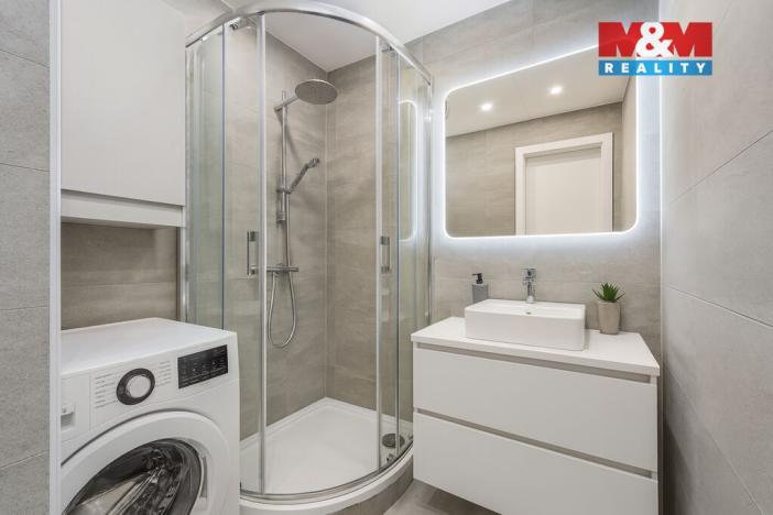 Prodej bytu 2+1, Hradec Králové - Nový Hradec Králové, Selicharova, 55 m2