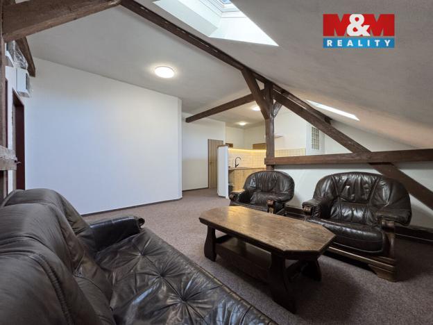 Pronájem kanceláře, Bechyně, Písecká, 251 m2