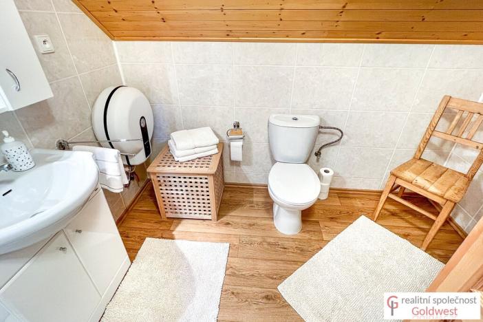 Prodej rodinného domu, Cvikov - Naděje, 210 m2