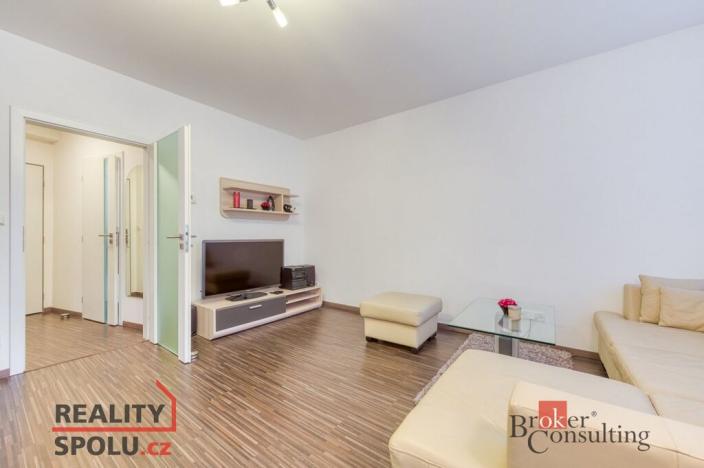 Pronájem bytu 2+kk, Praha - Michle, Magistrů, 49 m2