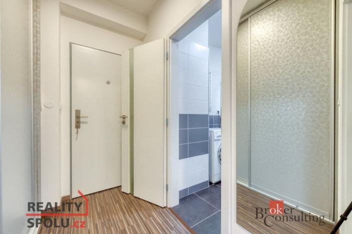 Pronájem bytu 2+kk, Praha - Michle, Magistrů, 49 m2