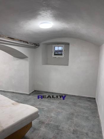 Pronájem skladu, Kynšperk nad Ohří, Sokolovská, 120 m2