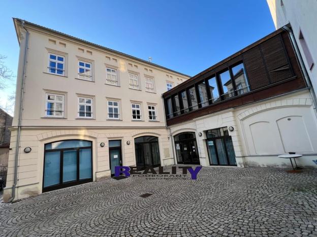 Pronájem bytu 4+kk, Žatec, Masarykova, 91 m2