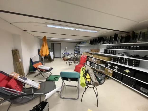 Pronájem obchodního prostoru, Jirny, Tovární, 256 m2