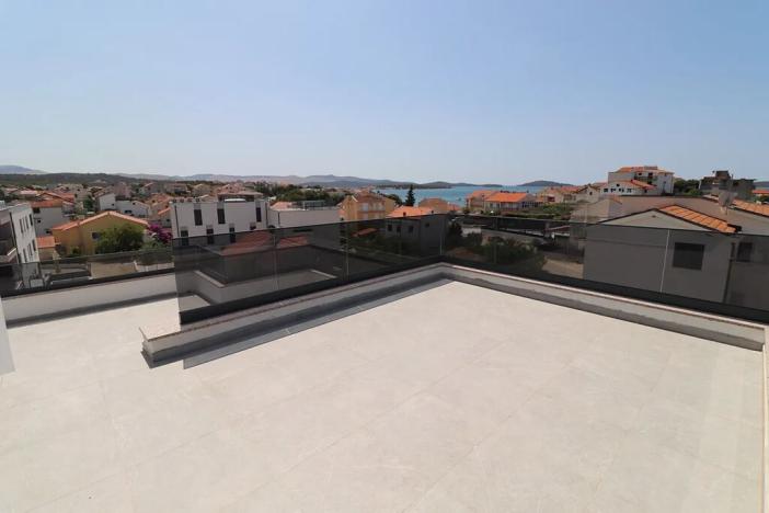 Prodej bytu 4+kk, Brodarica, Chorvatsko, 110 m2