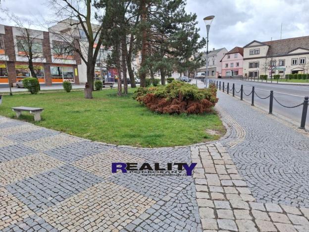 Prodej bytu 3+1, Podbořany, Dukelská, 69 m2