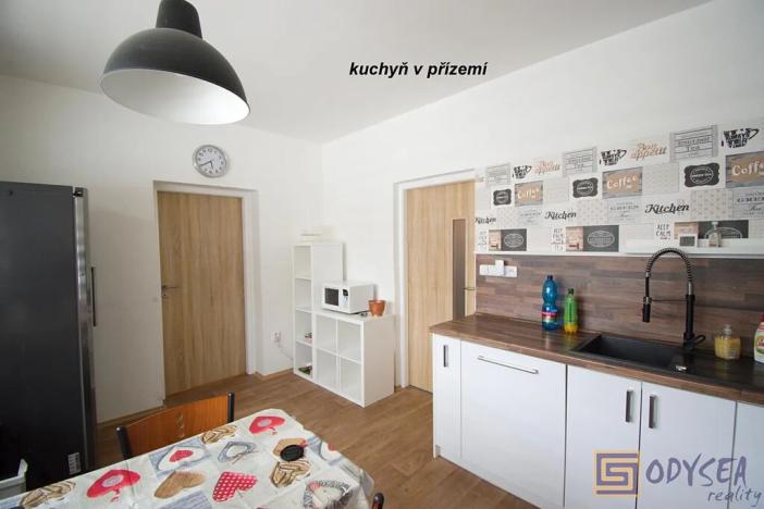 Prodej rodinného domu, Krmelín, 268 m2