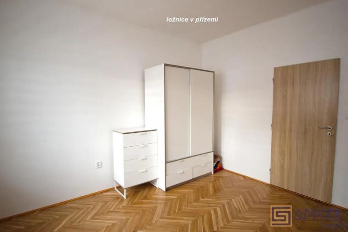 Prodej rodinného domu, Krmelín, 268 m2