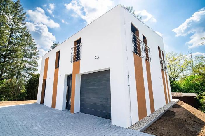 Pronájem rodinného domu, Kamenice, 183 m2