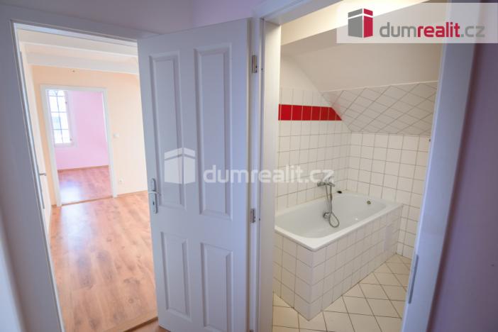 Pronájem bytu 1+1, Kolín - Kolín I, Husova, 53 m2