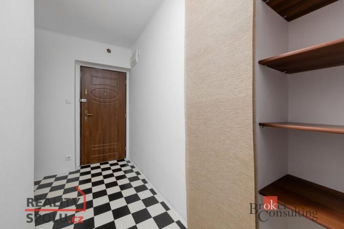 Prodej bytu 2+1, Liberec - Liberec I-Staré Město, Zeyerova, 56 m2